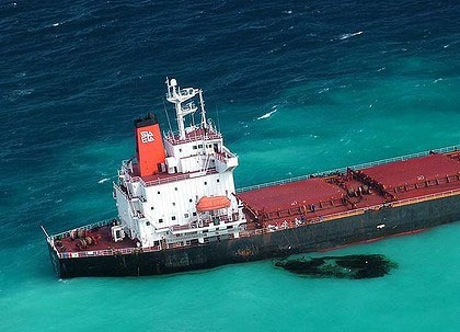 A Chinese coal carrier leaked 4 tons of oil after striking Australian reefs in April last year.
