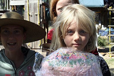 Lisl and Nisha Thomsen