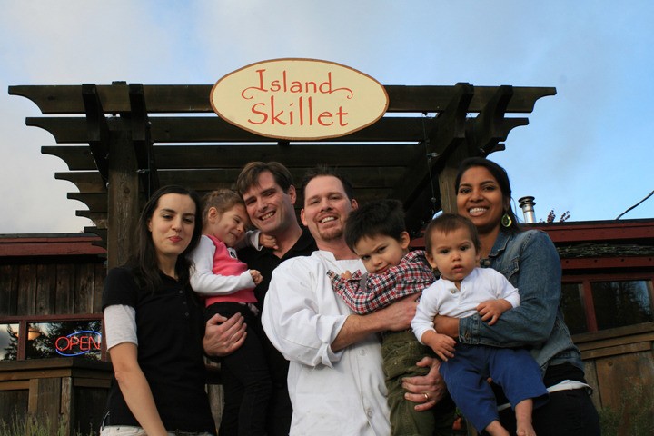 Left to right: Ioulia and Dave Yerly with their daughter Emma; and Matt and Sabrina Carpenter with their sons Kaiden and Kirin.
