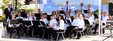 Current members of the Orcas Island Community Band