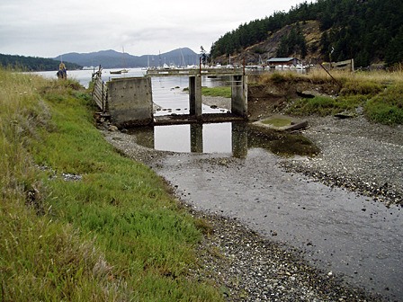 The derelict tide gate before it was removed.