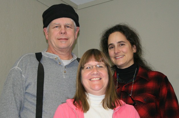 John and Suzanne Olson with Jodi Luft (at front).