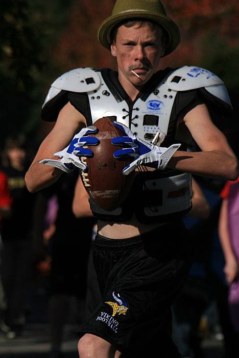 VIking football player Gage Harlow.