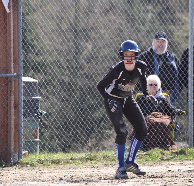 Emily Bodenhamer looks for an opportunity to steal home.