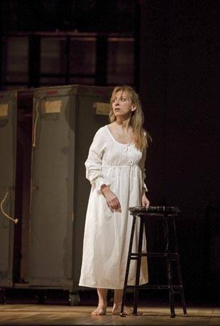 Verdi’s “La Traviata” streams from the Metropolitan Opera to Orcas Center on Sunday