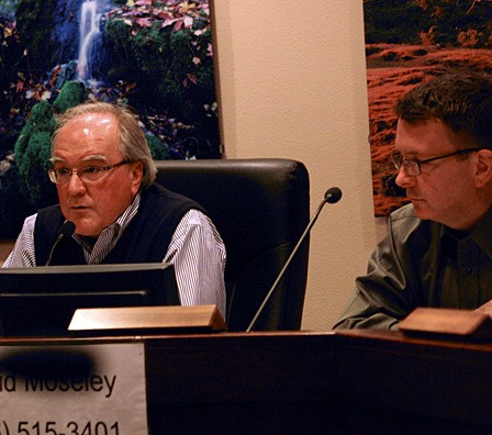 WSF Assistant Secretary David Moseley (far left).