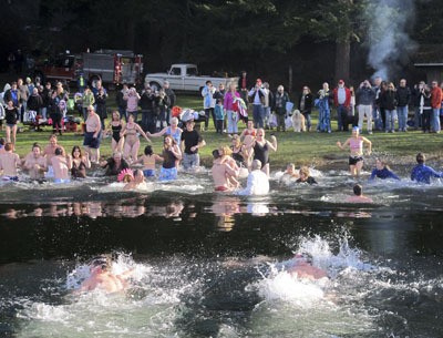 Orcas Islanders started the year off right at the Polar Bear Plunge in Cascade Lake.