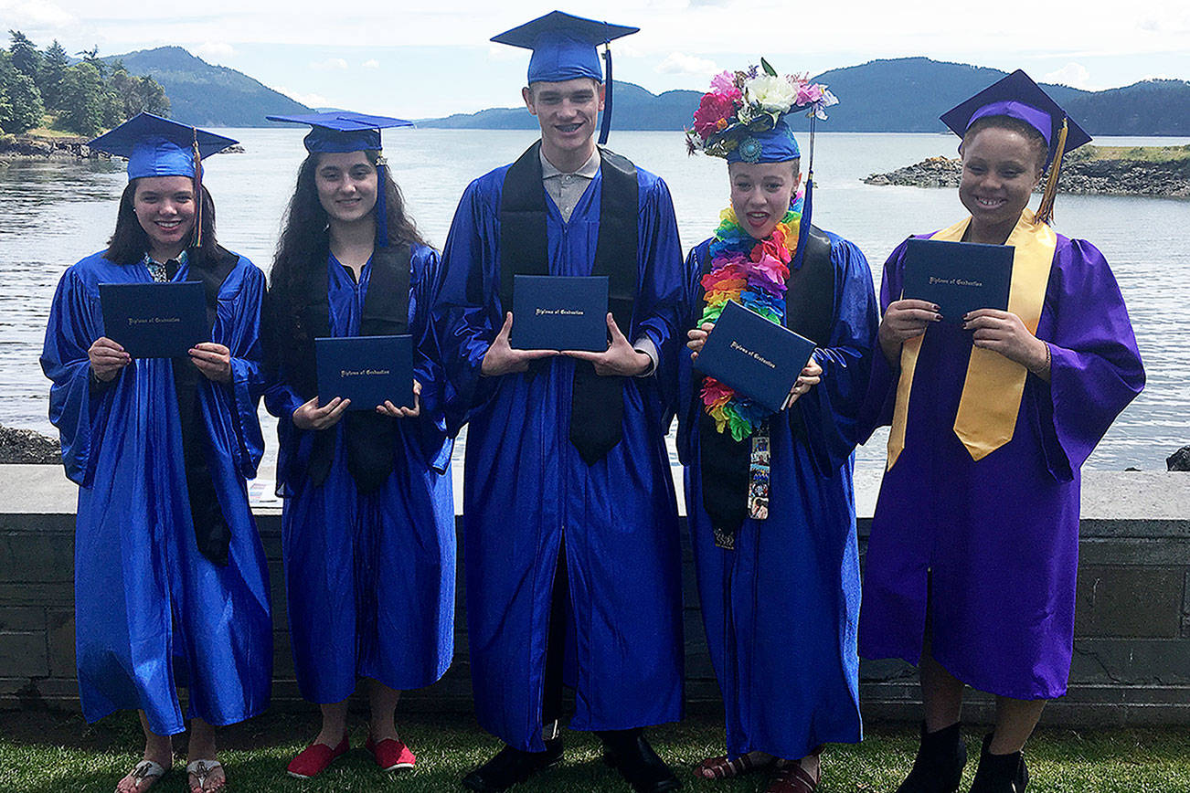 OASIS graduates eight students