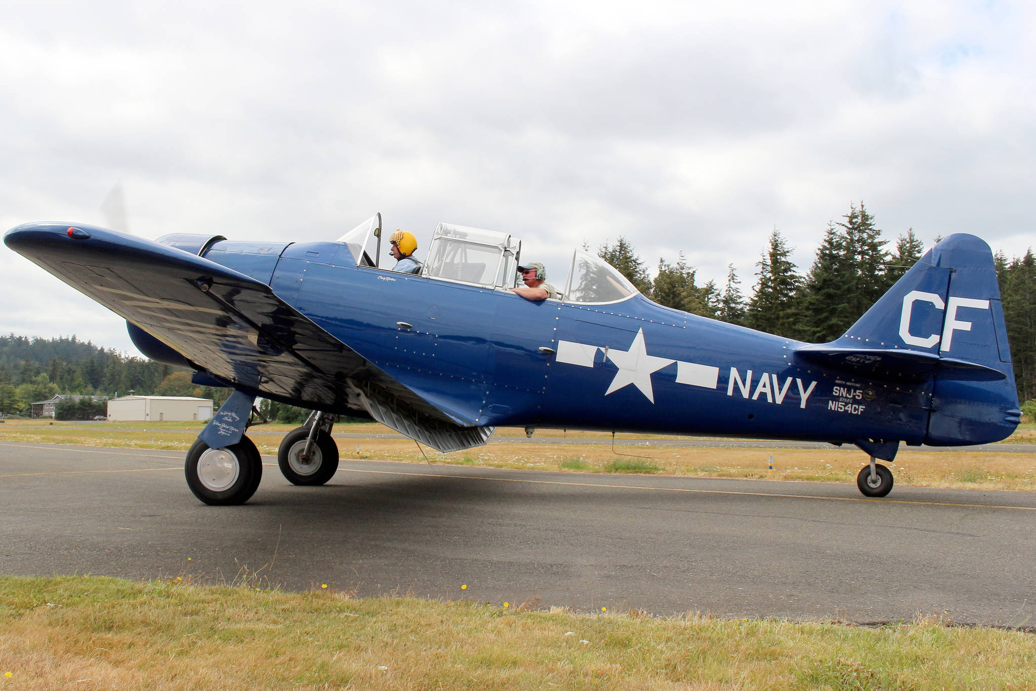 Planes, cars and more at annual Orcas Fly-in