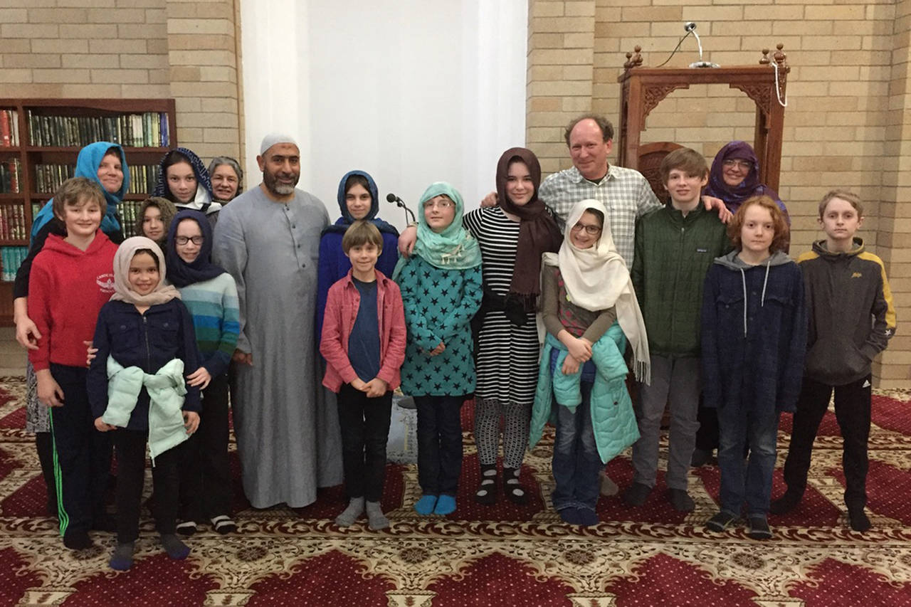 Salmonberry students visit Seattle religious centers