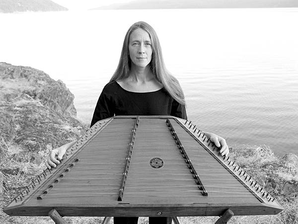 A night of ‘Triple Americana’