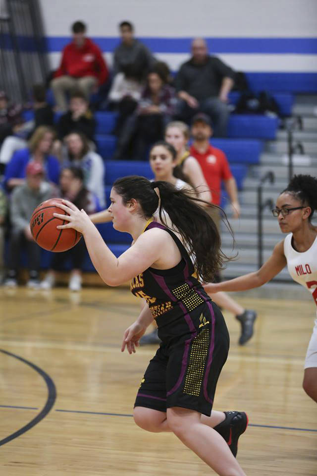 OCS students experience college life and play basketball