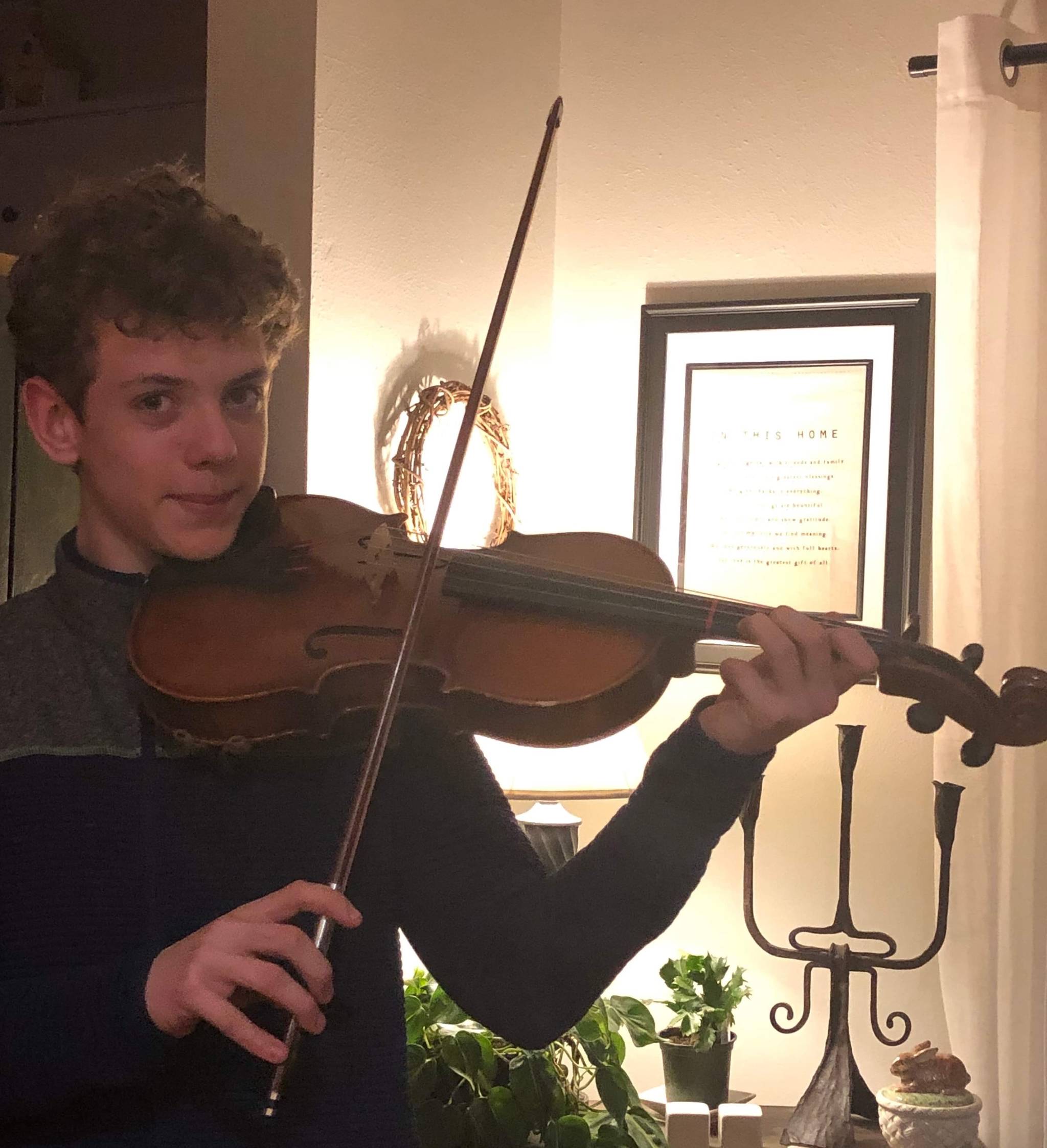 Orcas Island 8th grader to play viola in London