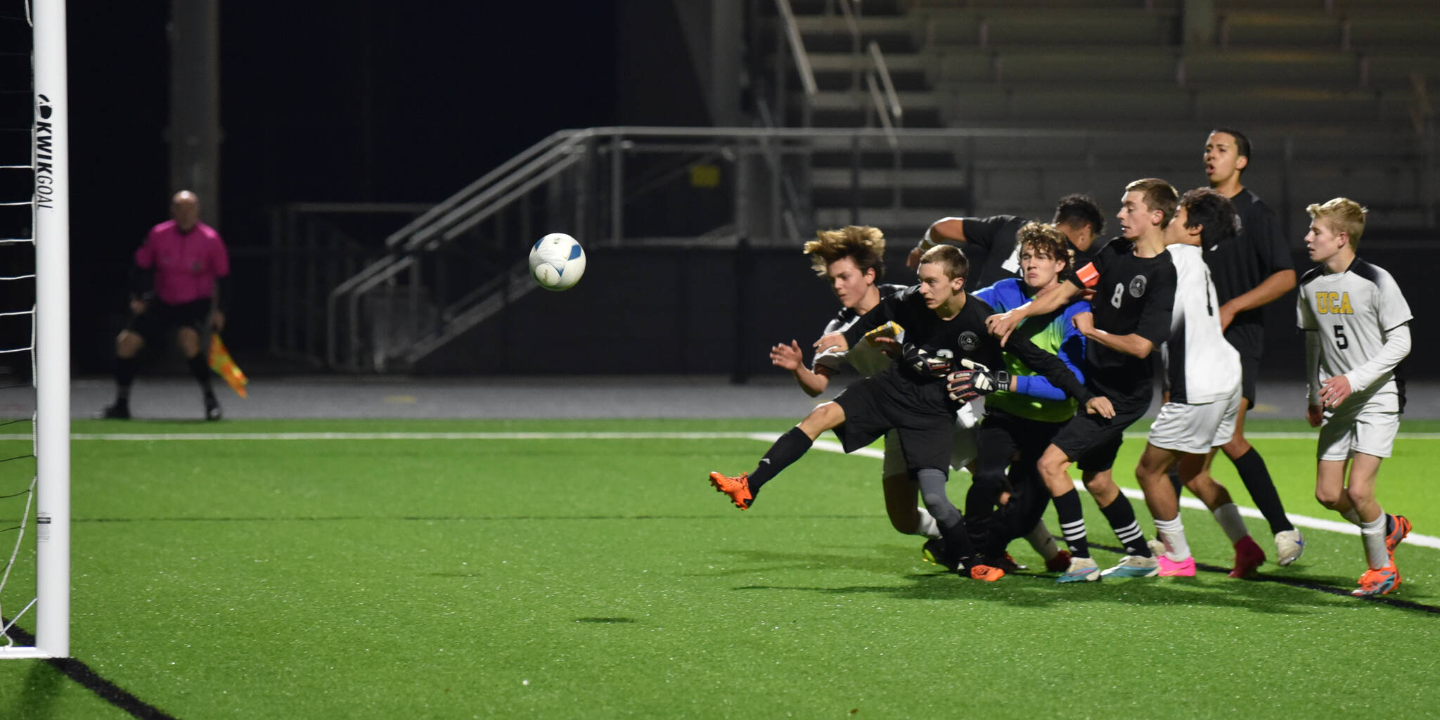 Chris Sutton photo.
A scene from the state final match.