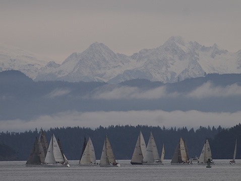 Round the County Sailboat Race through Rosario Strait.