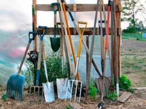 Bring your clean but not-so-shiny garden tools for some sprucing up.