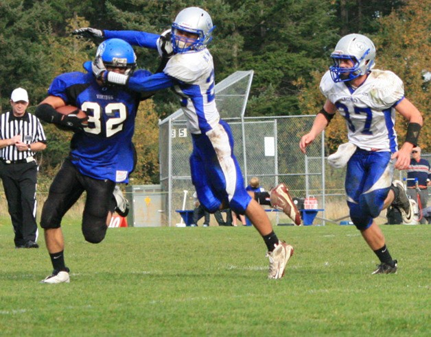 A La Conner player leaped in the air to tackle Viking Michael Langworthy by the head. Refs allowed play to continue