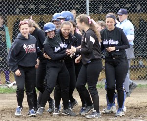 Colleen Smith Armstrong