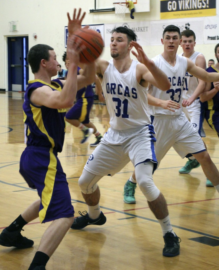 Vikings dominate in basketball