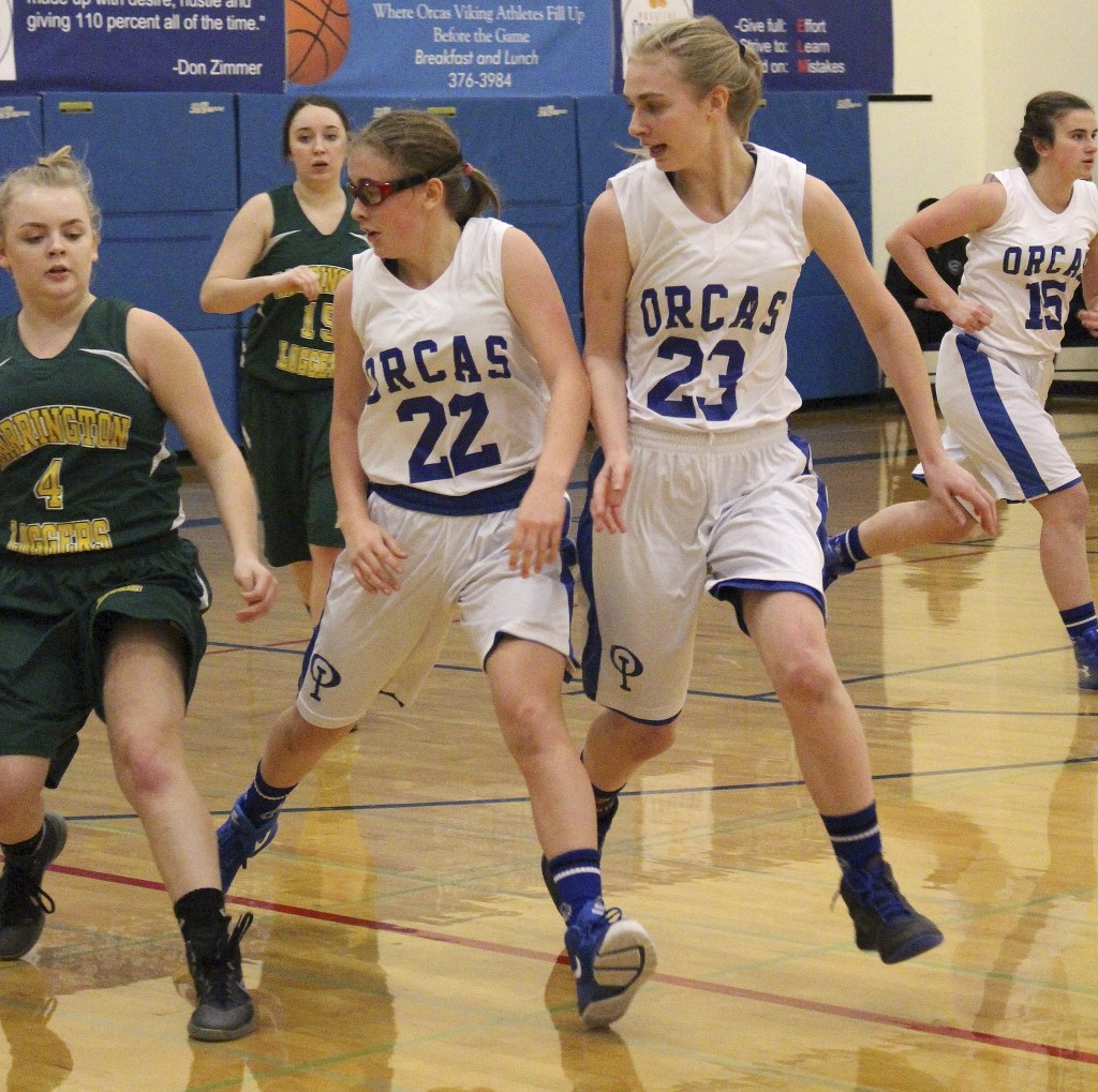 Vikings dominate in basketball