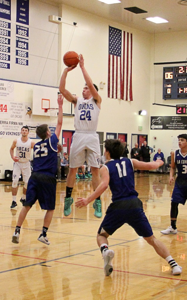 Vikings take on La Conner