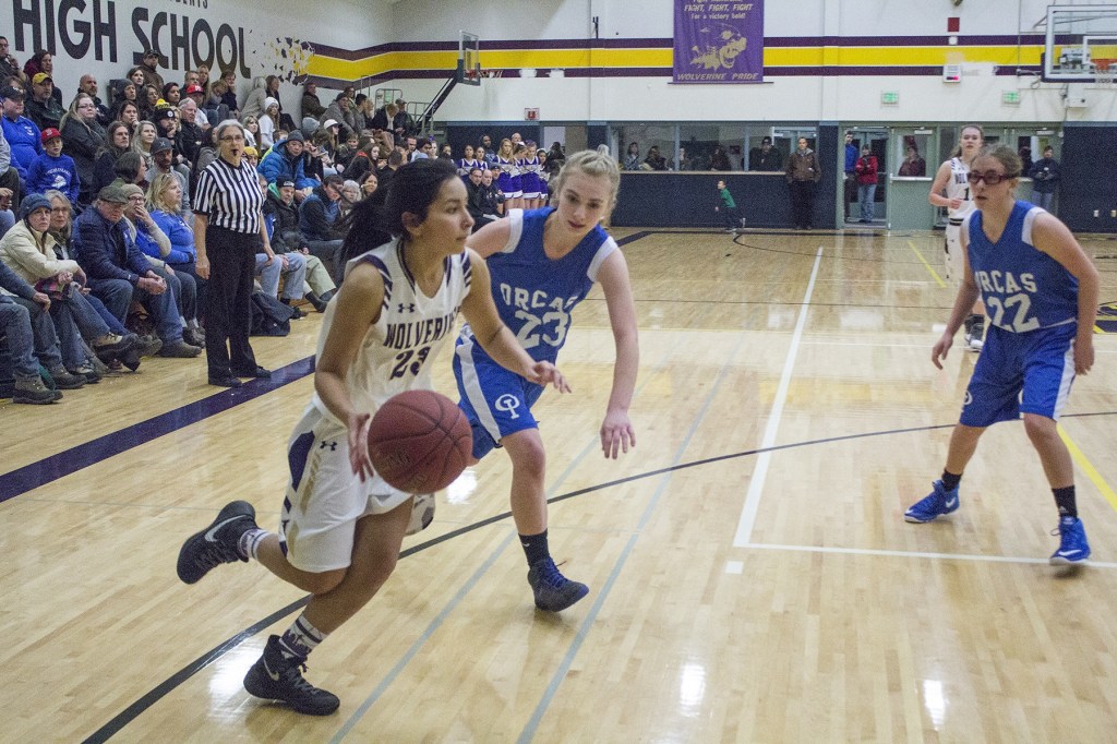 Vikings win in showdown against Friday Harbor | Sports update