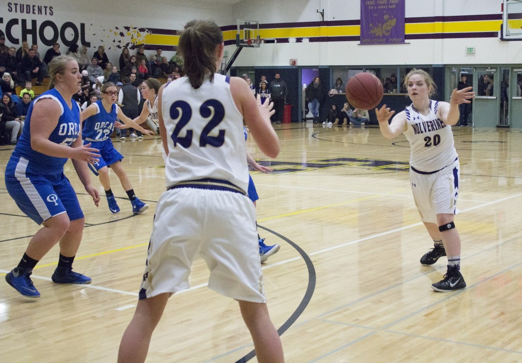 Vikings win in showdown against Friday Harbor | Sports update
