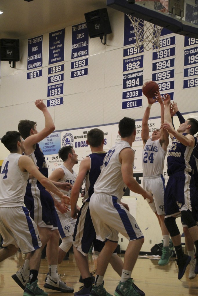 Vikings dominate Wolverines again