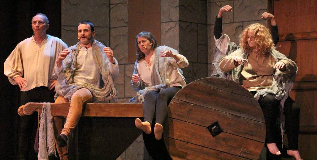 The power of Python | Photos