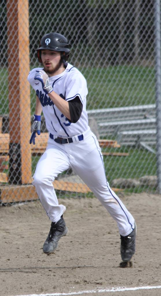 Vikings take on La Conner and Friday Harbor; crew team travels to Lake Stevens for regatta