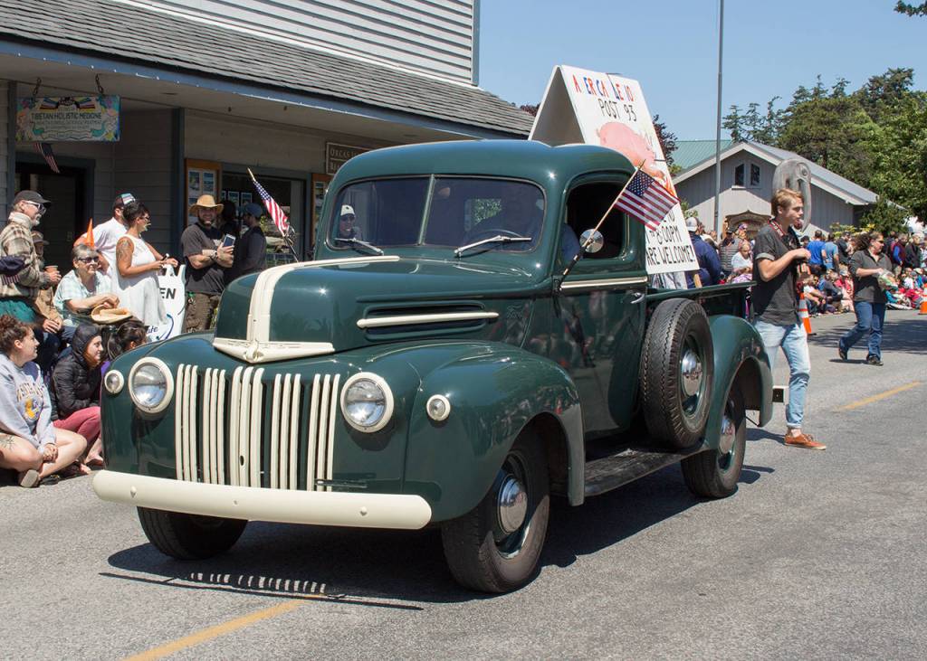 Chamber’s annual Community Parade | Photos