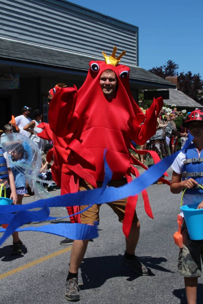 Chamber’s annual Community Parade | Photos