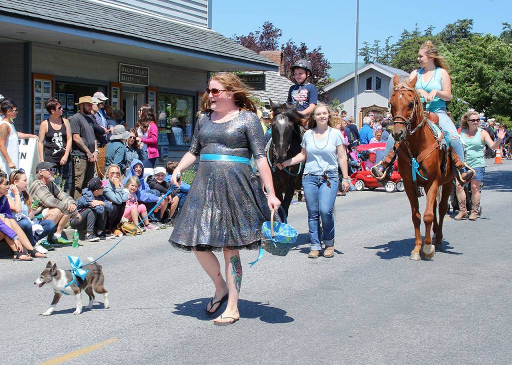 Chamber’s annual Community Parade | Photos