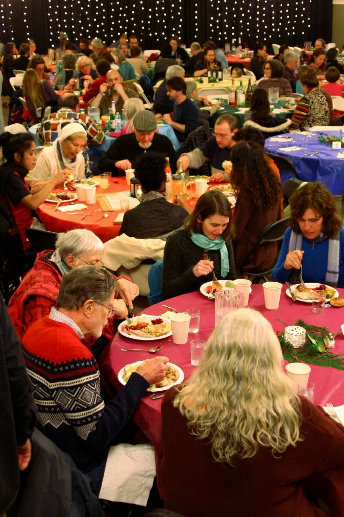 Odd Fellows celebrates Thanksgiving