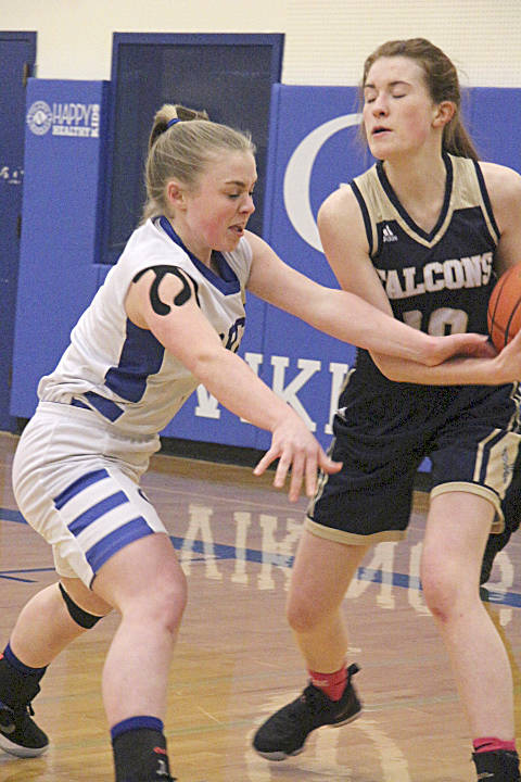 Vikings dominate Auburn