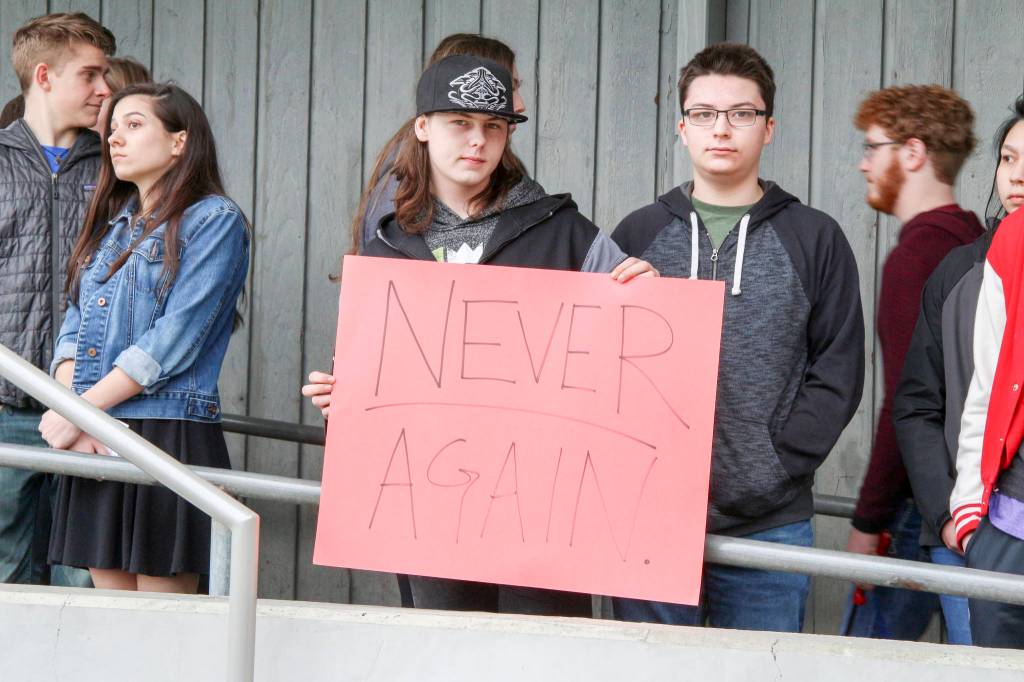 Orcas students honor Parkland shooting victims