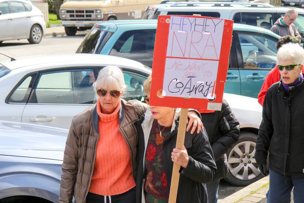 March for Our Lives in Eastsound | Photos