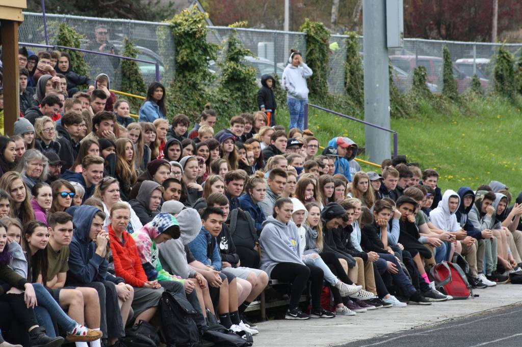 Teens take ‘crash’ course on reckless driving