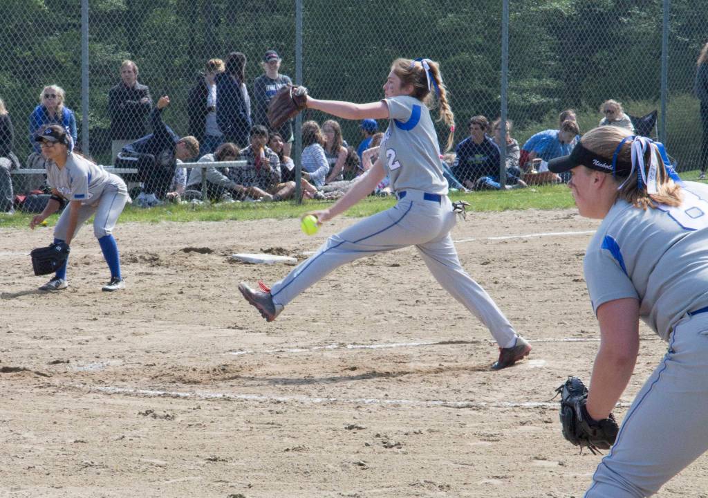 Softball, baseball teams continue to dominate