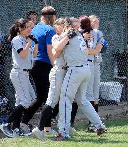 Lady Vikings softball heads to state | Boys lose at state after winning district championship