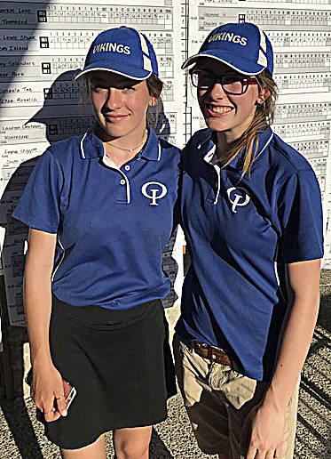 Golfers Zoe and Maia Lewis-Shunk.