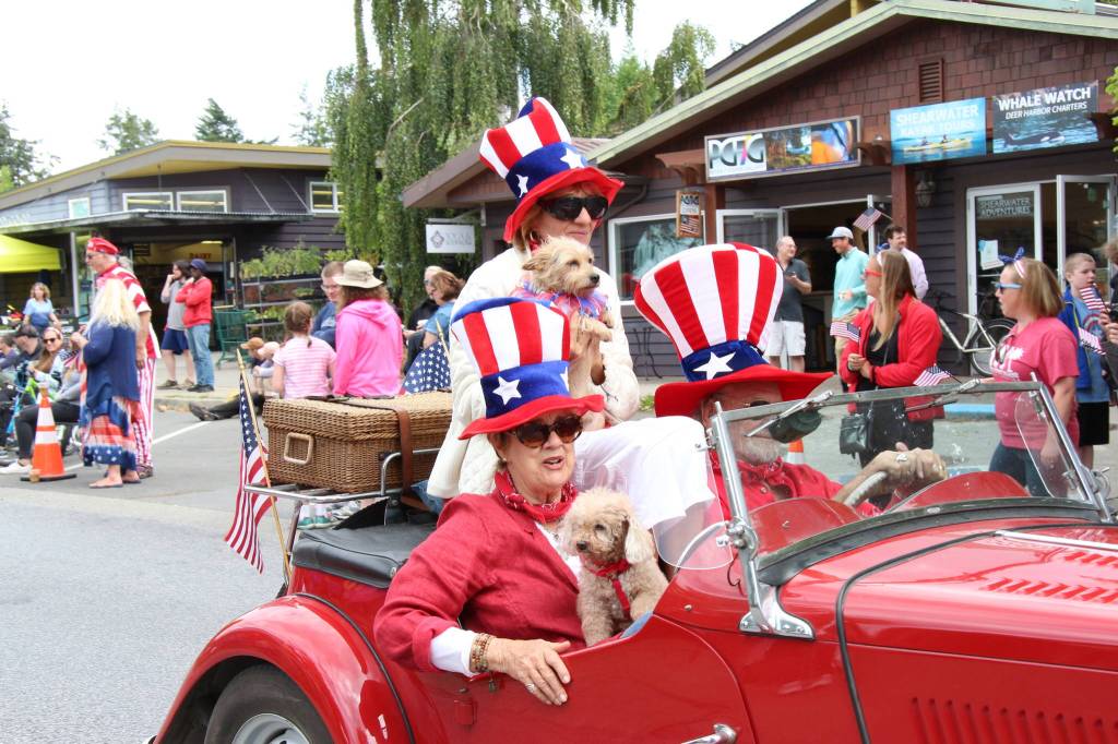 Retro Orcas | July 4th parade
