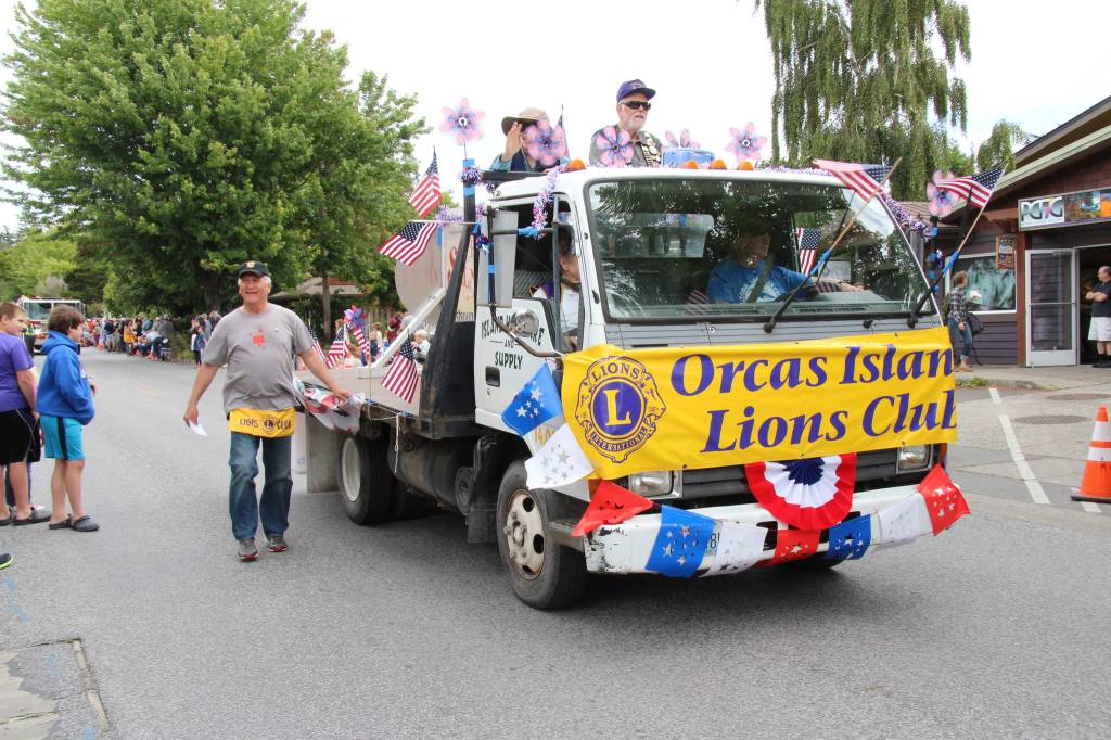 Retro Orcas | July 4th parade