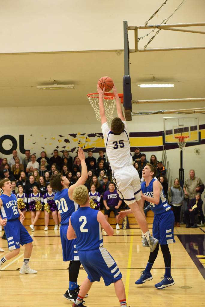 Contributed photo/John Stimpson                                Marshall Clark for 2 points.