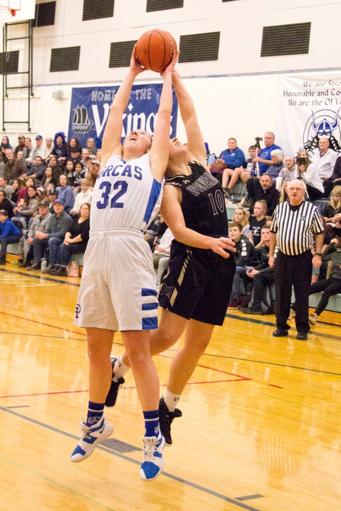 Vikings take on Wolverines at home