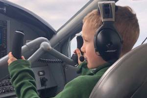 Orcas Christian School students study flight