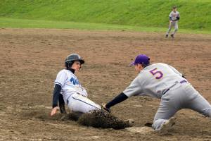 Softball and baseball game updates