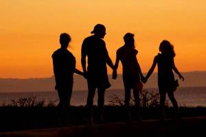 Washington celebrates family reunification in June