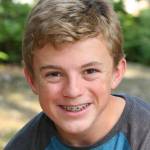Local child helps senior citizens with technology