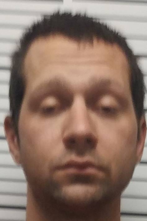 Unknown man being held in jail for San Juan Island burglary